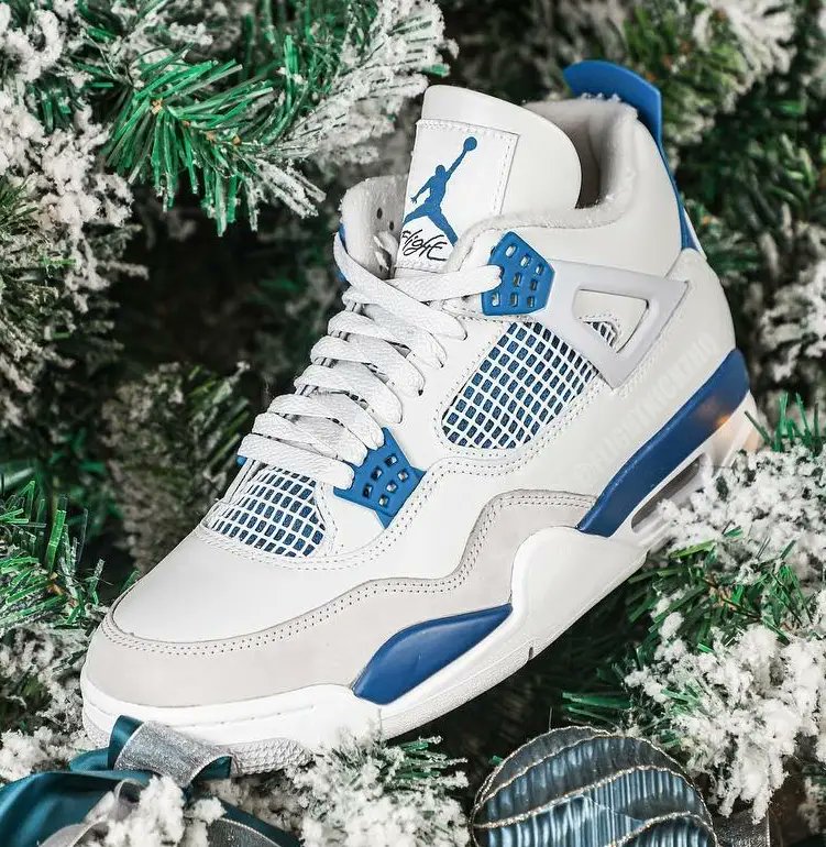 NIKE AIR JORDAN 4 RETRO “Industrial Blue” が発売