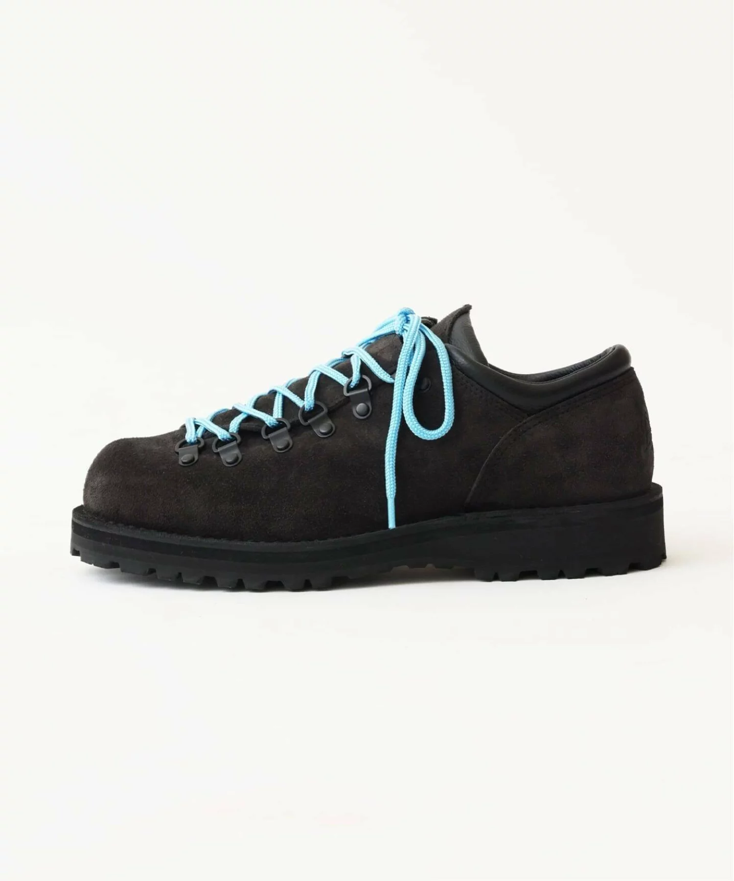 JOURNAL STANDARD × DANNER の MT.Ridge Low が発売