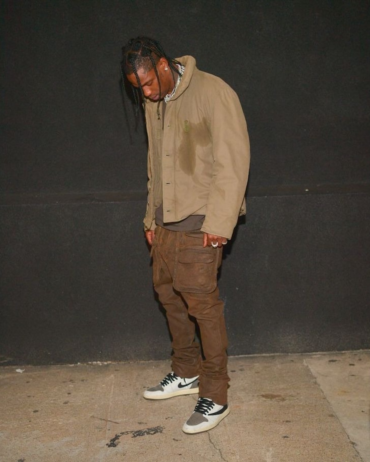 Travis Scott × NIKE AIR JORDAN 1 HIGH “Reverse Mocha” のサンプル制作が開始か