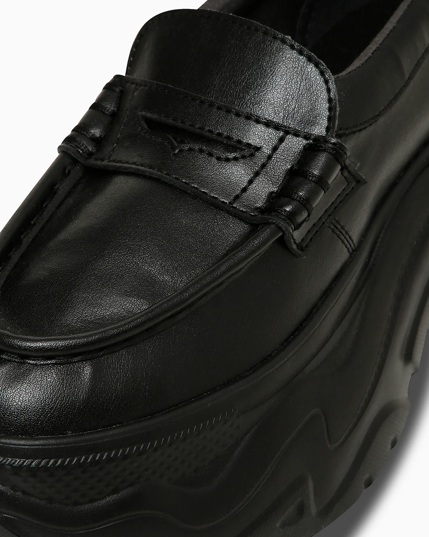 CONVERSE ALL STAR CITYHIKE LOAFER の先行予約が開始