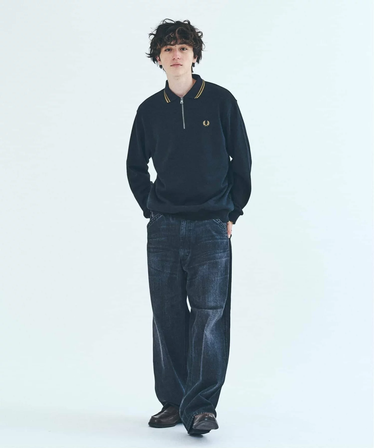 417 EDIFICE × FRED PERRY の Half Zip Rib Collar Sweat が発売