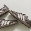 URBAN RESEARCH × adidas Originals SAMBA OG “Dark Brown” が発売