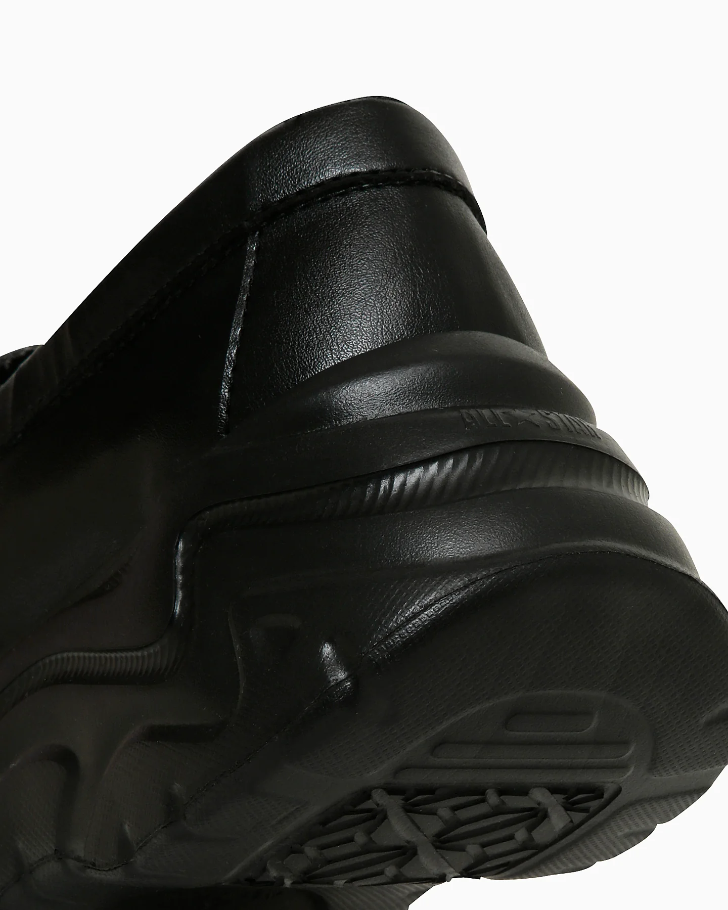 CONVERSE ALL STAR CITYHIKE LOAFER の先行予約が開始