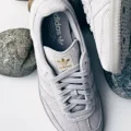 417 EDIFICE × adidas Originals の SAMBA OG “Grey Two” が発売