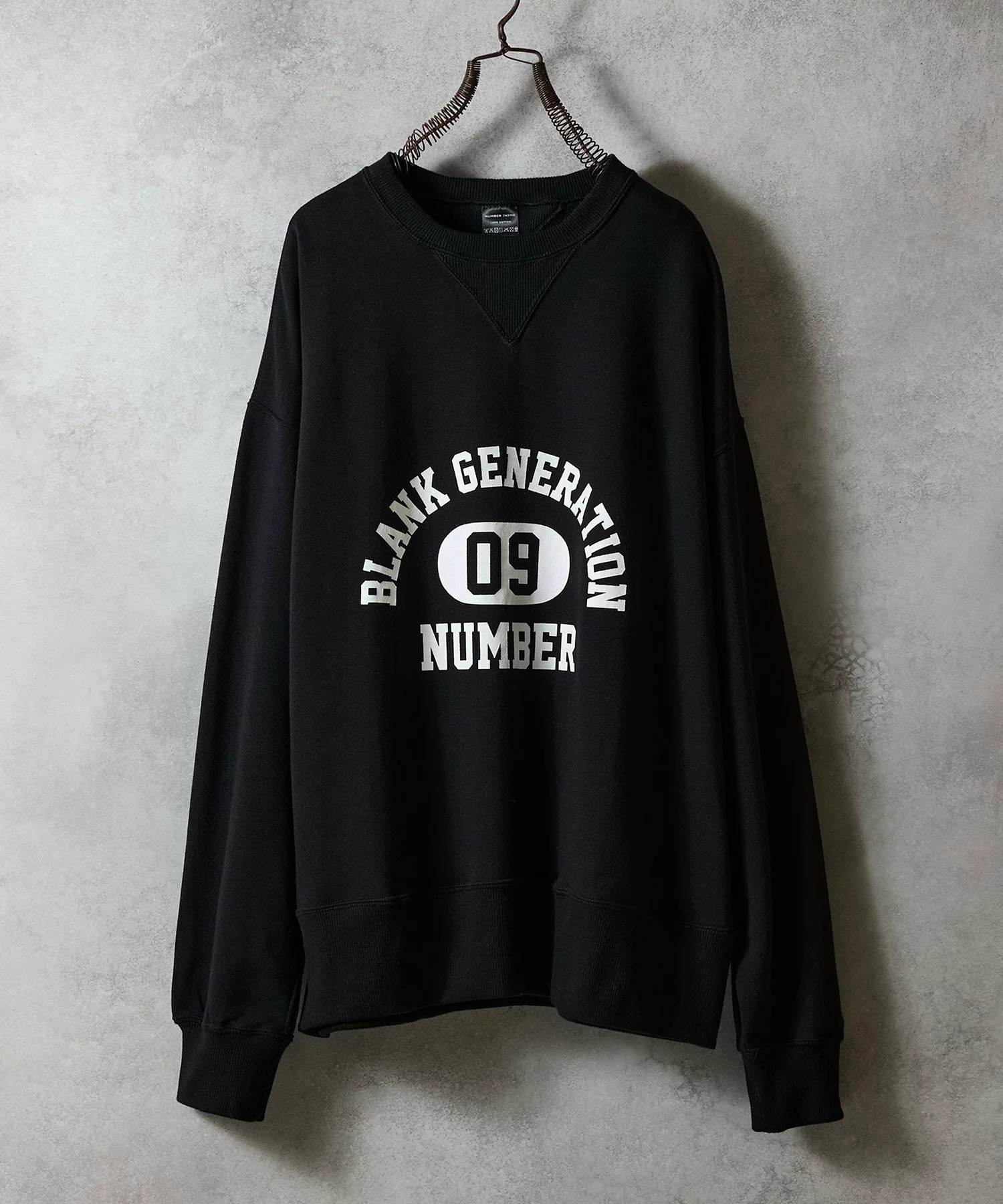 NUMBER (N)INE 2025年秋冬コレクションより Crewneck Sweatshirt が発売
