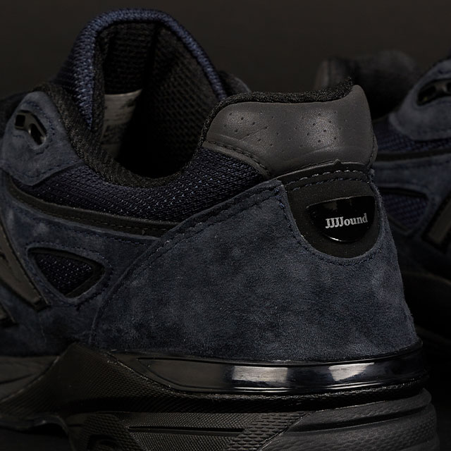 JJJJound × New Balance の 990v4 “Navy” が発売