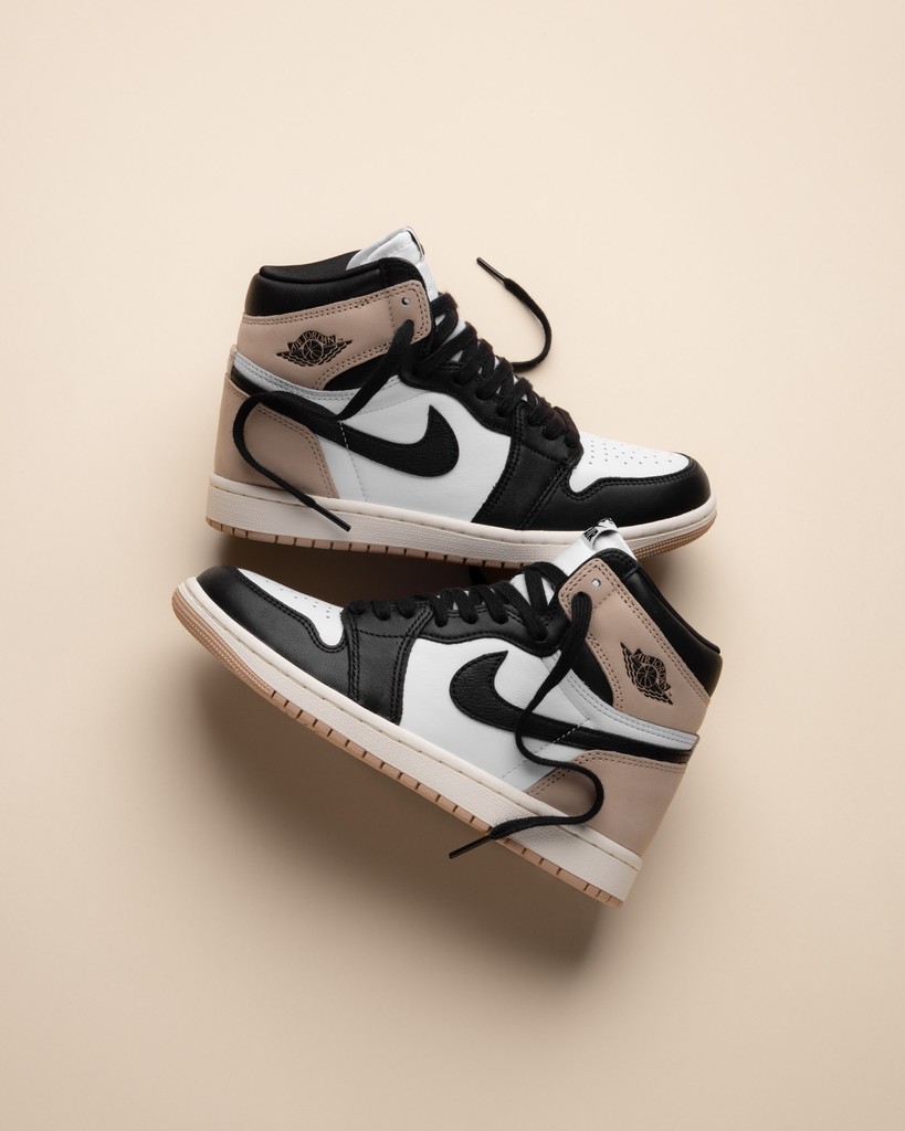 NIKE AIR JORDAN 1 RETRO HIGH OG WMNS "Latte" が発売