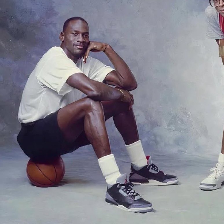 NIKE AIR JORDAN 3 RETRO “Black Cement” が発売