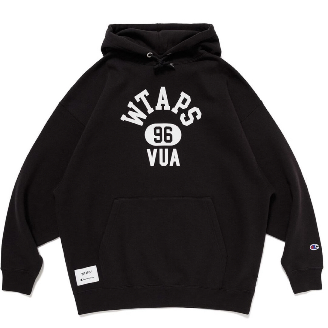WTAPS x Champion の Academy Hooded “Black” が発売