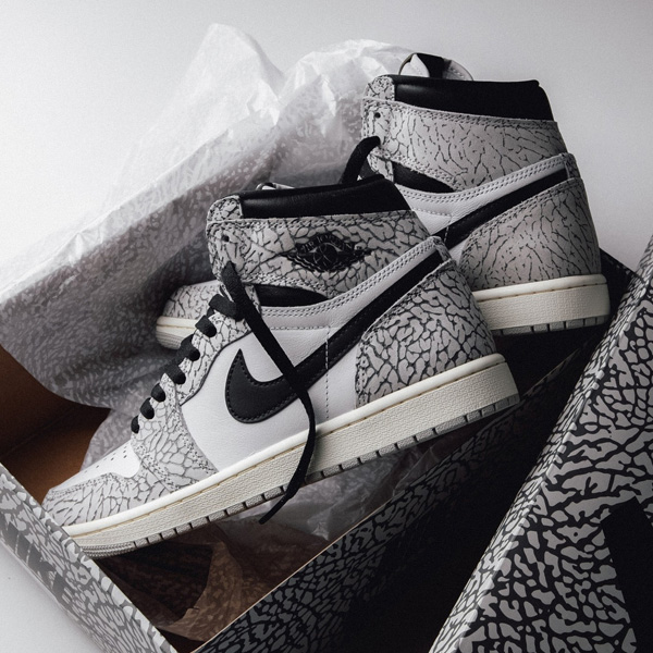 NIKE AIR JORDAN 1 RETRO HIGH OG “Elephant” が発売