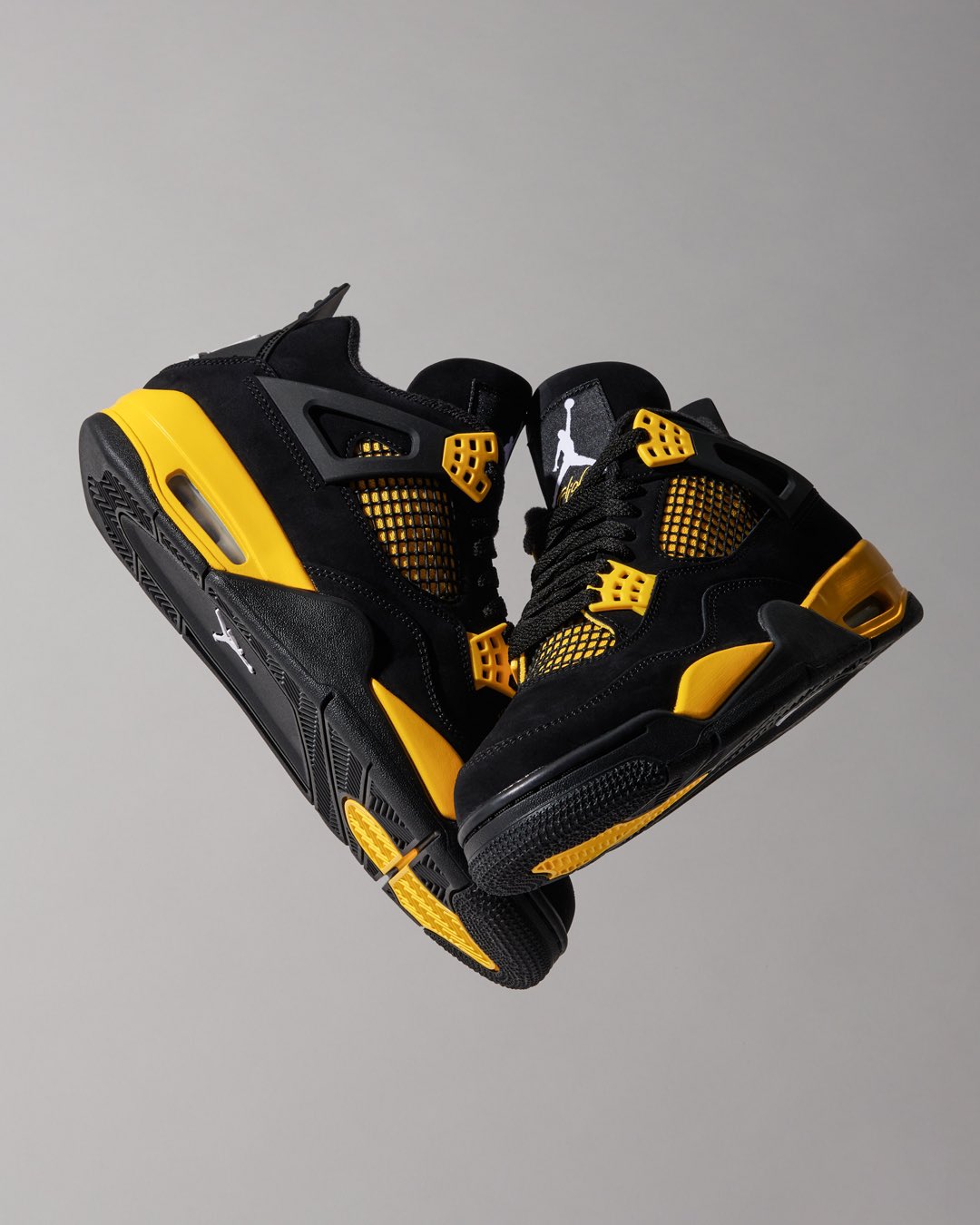 NIKE AIR JORDAN 4 RETRO “Thunder” DH6927-017 が発売