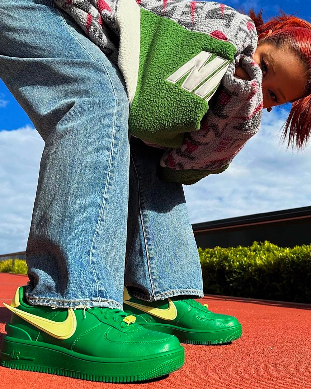 AMBUSH® × NIKE の AIR FORCE 1 LOW “Pine Green” が発売