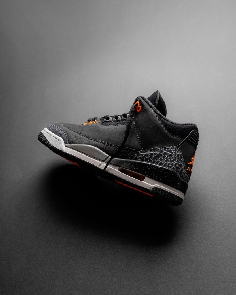 NIKE AIR JORDAN 3 RETRO “Fear” が発売
