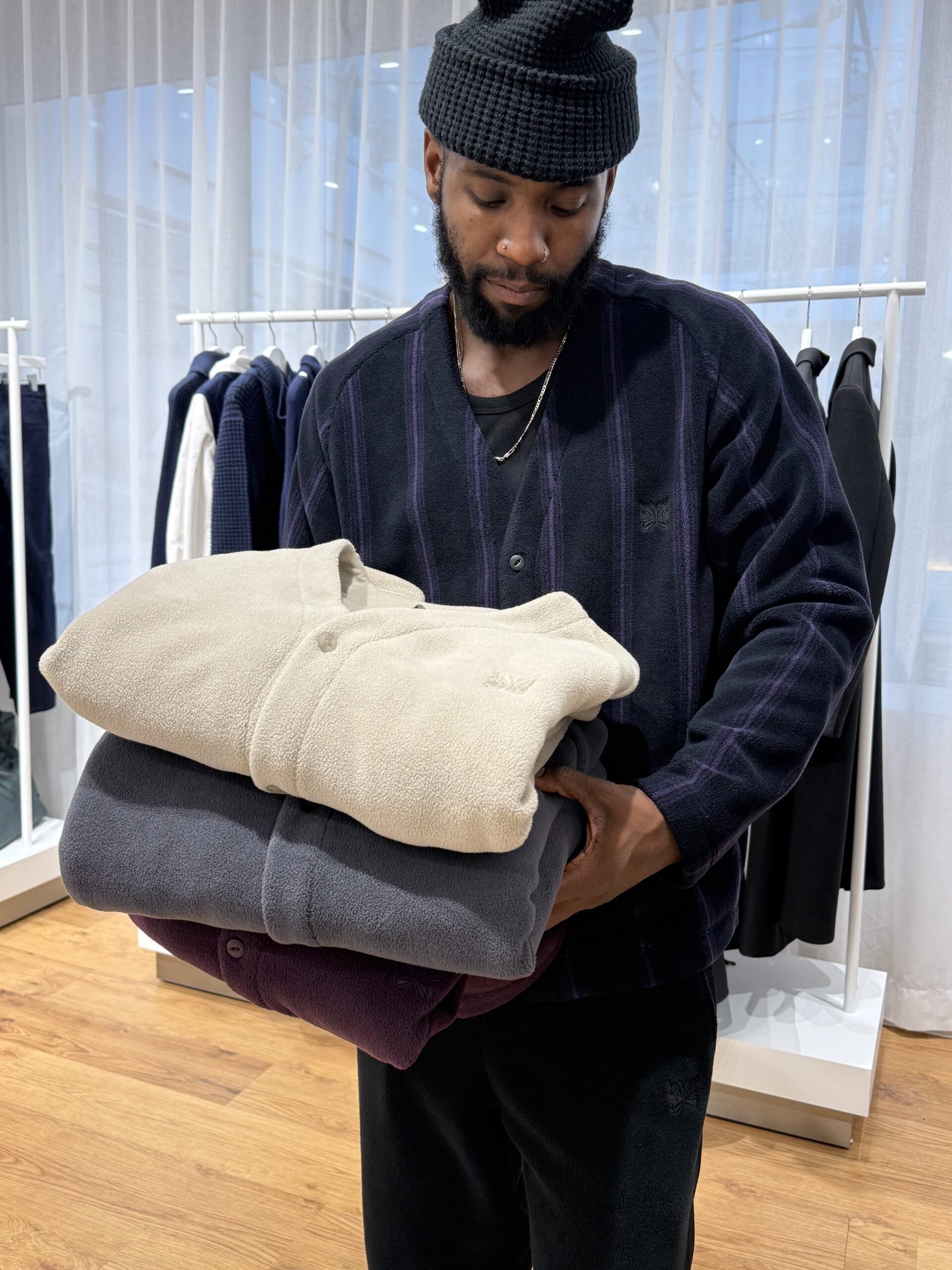 UNIQLO × NEEDLES の初コラボコレクションが10月31日(金)に通常販売開始