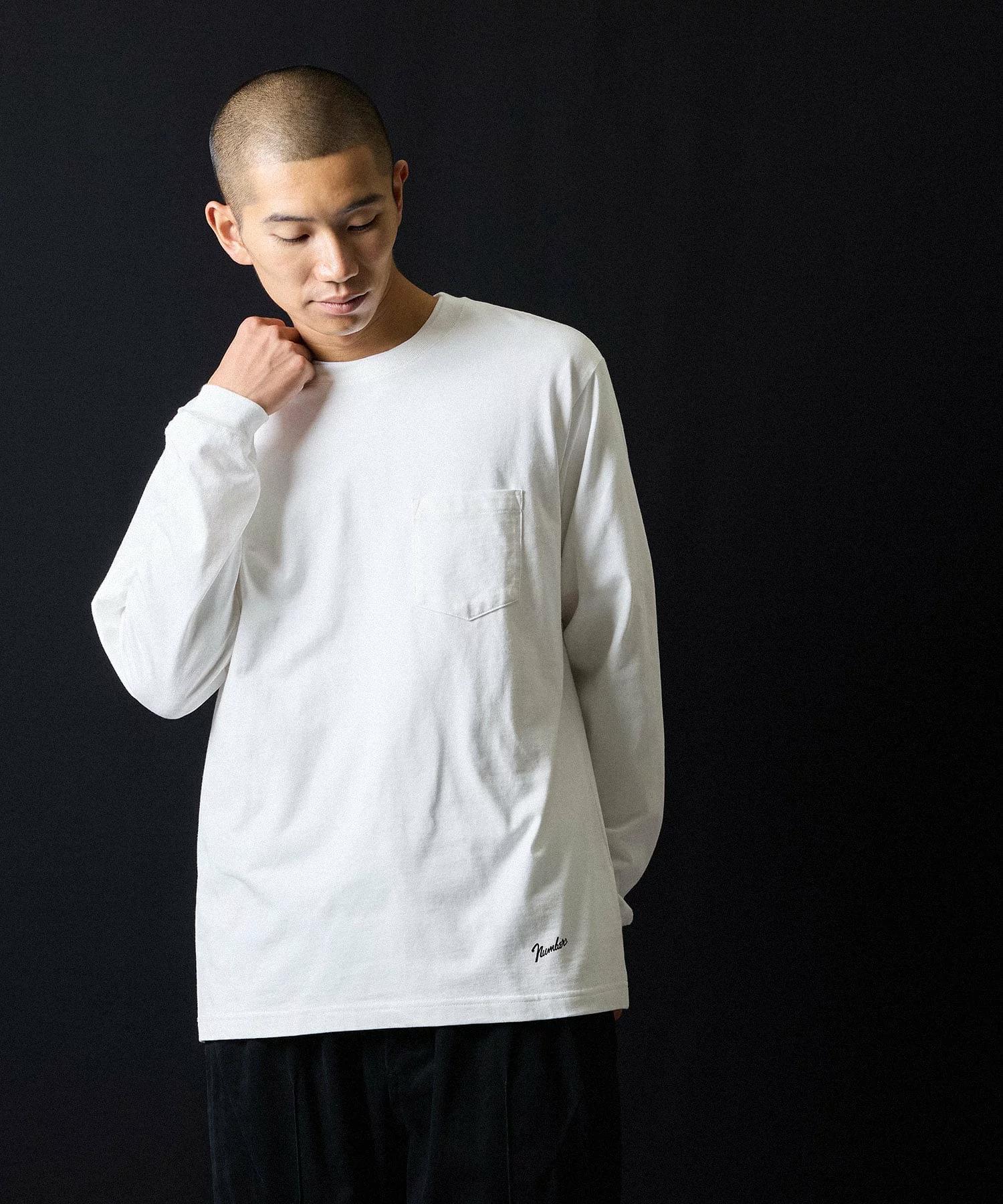 NUMBER (N)INE の Basic Hem Printed Pocket L/S Tee が発売