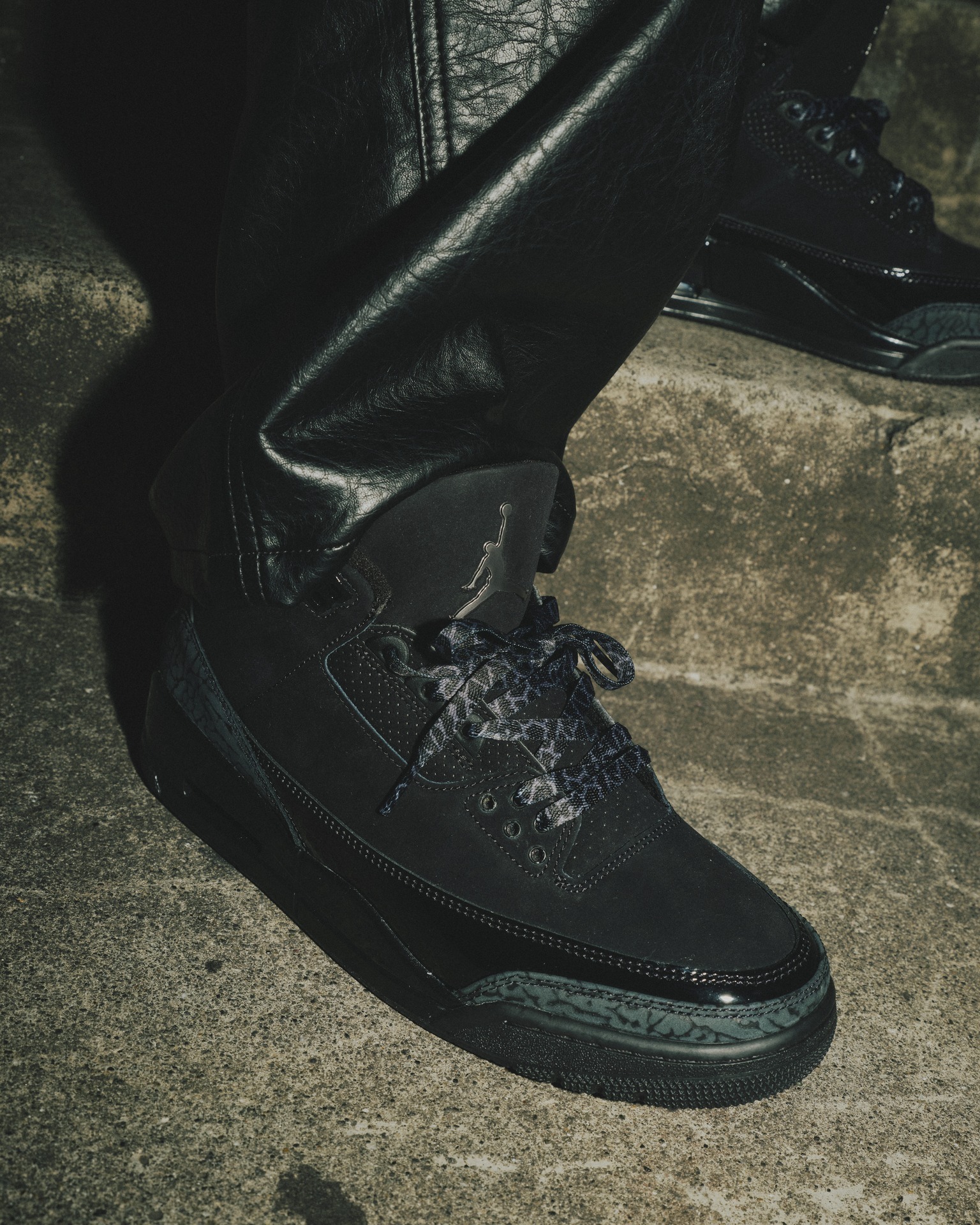 NIKE AIR JORDAN 3 RETRO “Black Cat” が発売