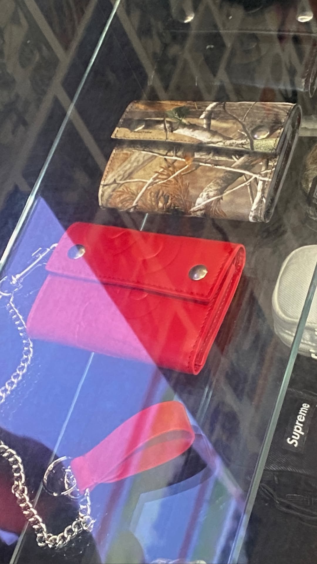 Supreme 2025年秋冬コレクション WEEK8 の海外スナップが公開