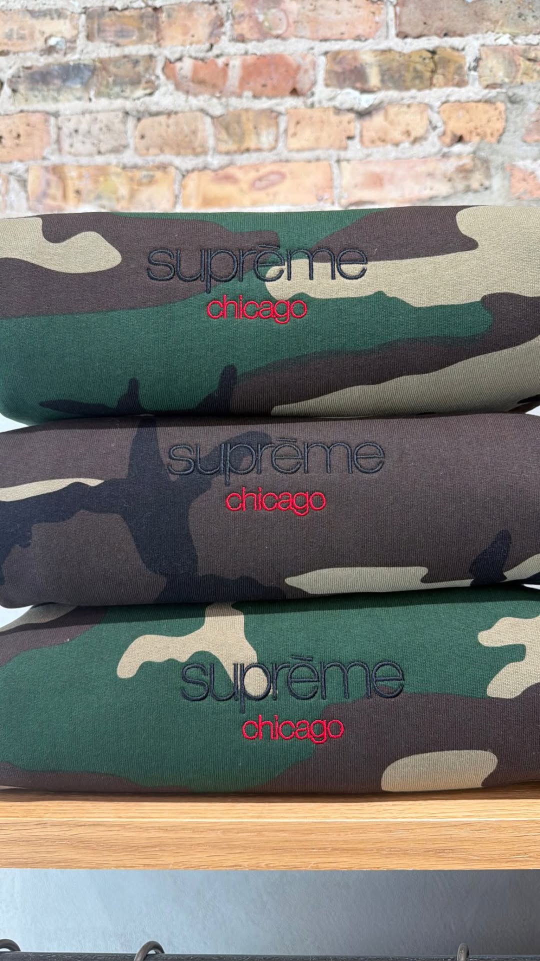 Supreme 2025年秋冬コレクション WEEK8 の海外スナップが公開