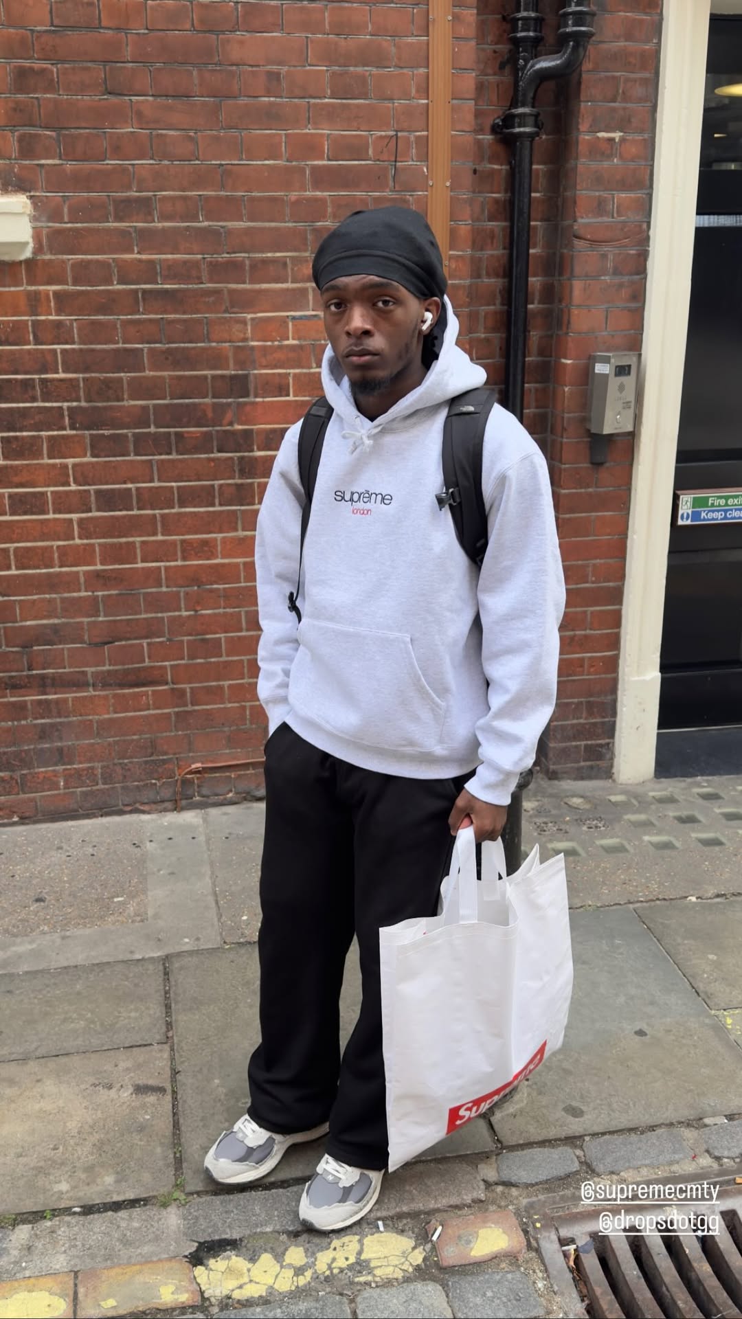 Supreme 2025年秋冬コレクション WEEK8 の海外スナップが公開