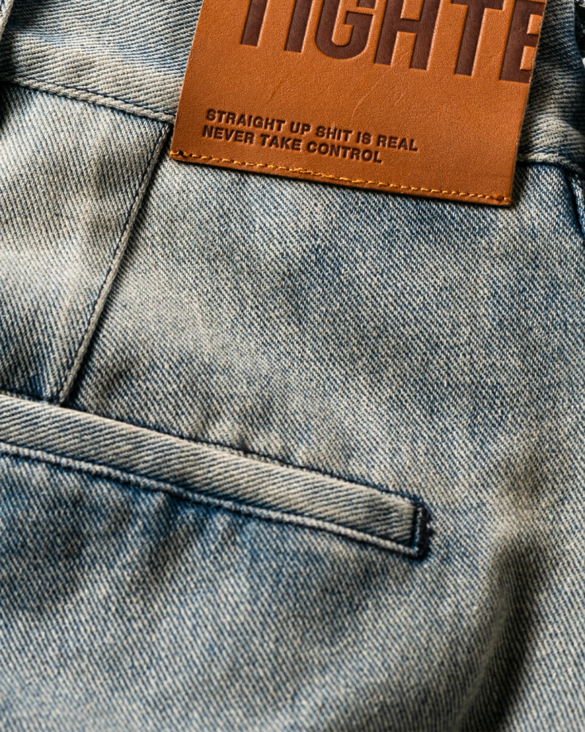 TIGHTBOOTH の Denim Balloon Pants が発売