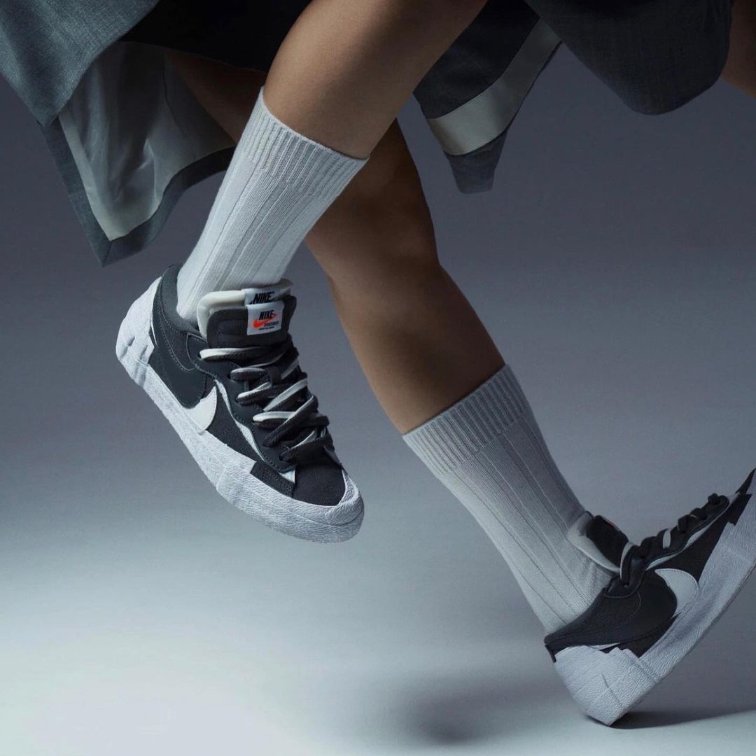 sacai × NIKE の BLAZER LOW "Iron Grey" が発売