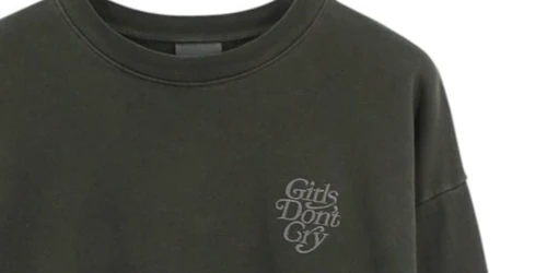 Girls Don’t Cry の Washed Logo Crewneck が発売