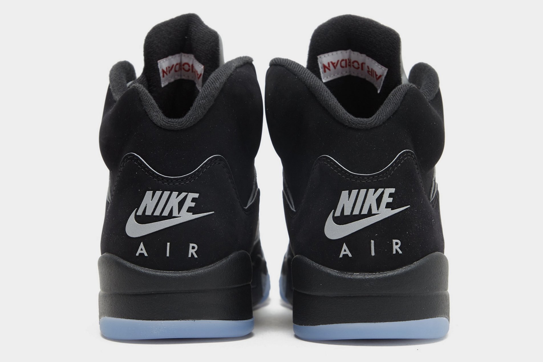NIKE AIR JORDAN 5 RETRO OG “Black Metallic Reimagined” が発売