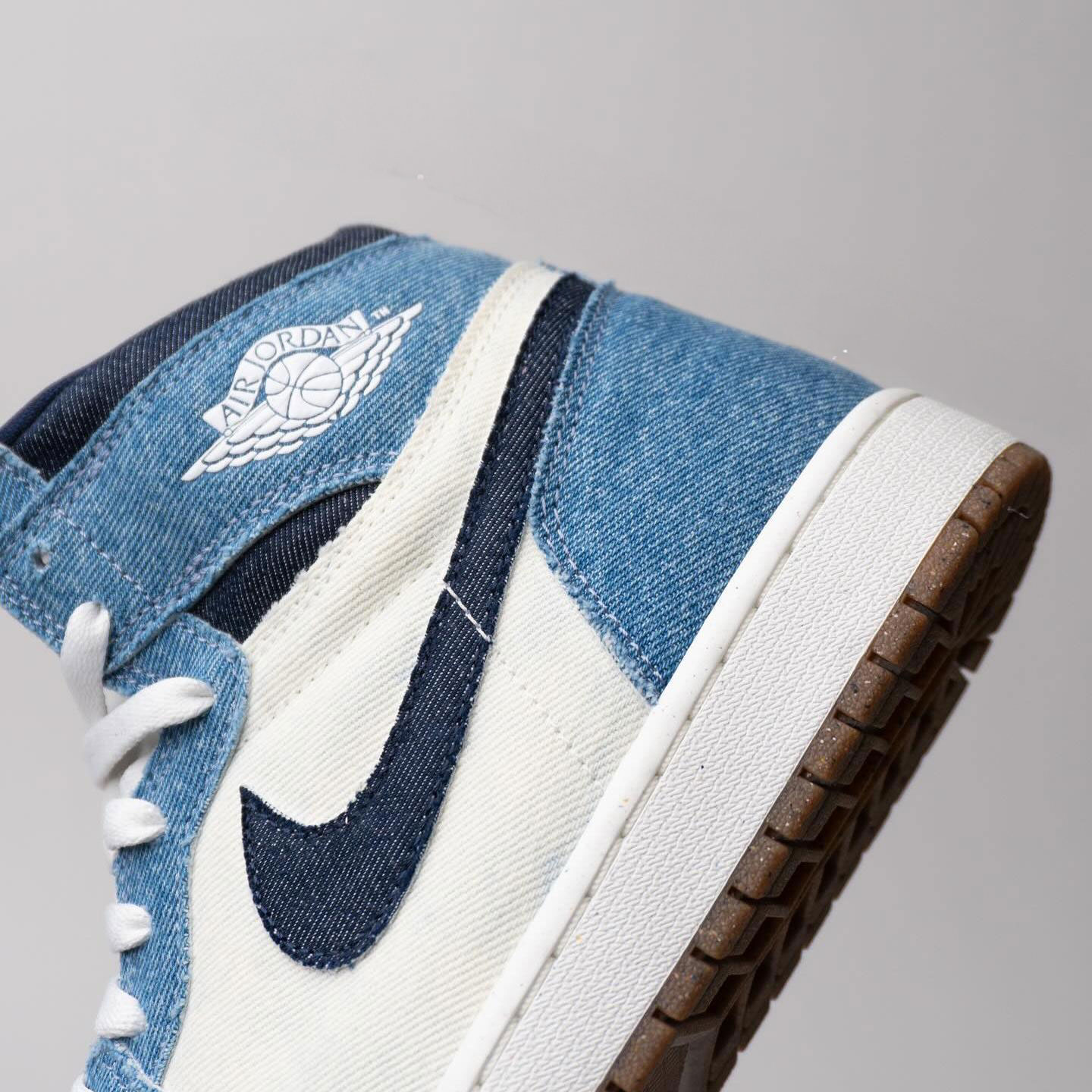 NIKE AIR JORDAN 1 RETRO HIGH OG “Denim” が発売