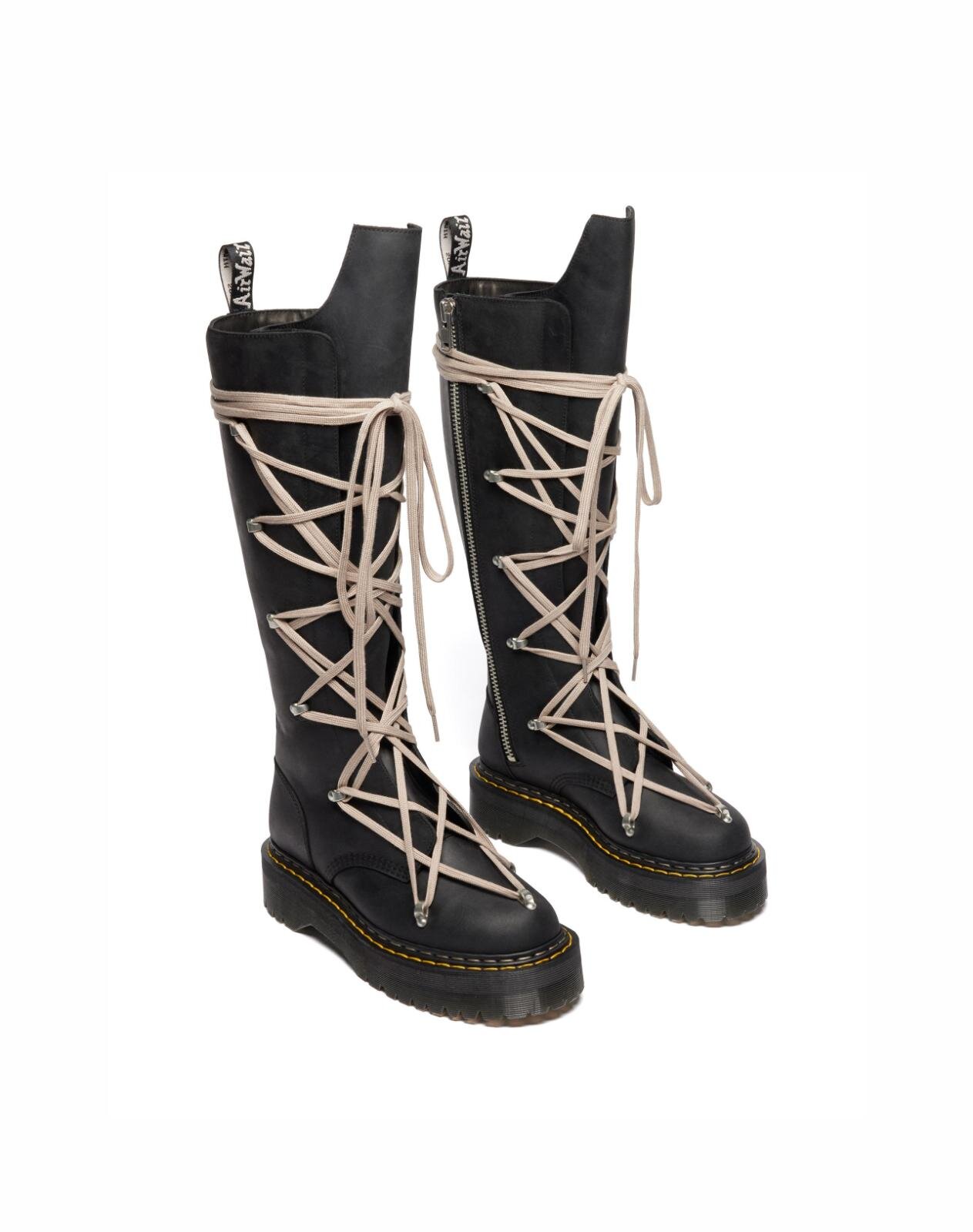 Rick Owens × Dr.Martens の2025年秋冬コラボブーツが10月16日(木)発売