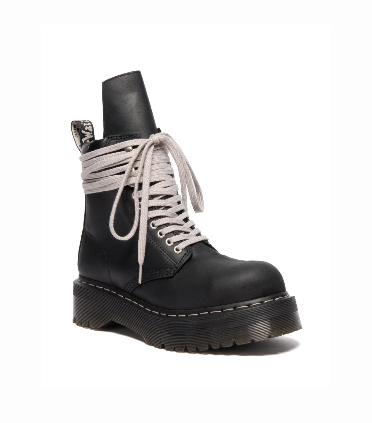 Rick Owens × Dr.Martens の2025年秋冬コラボブーツが10月16日(木)発売