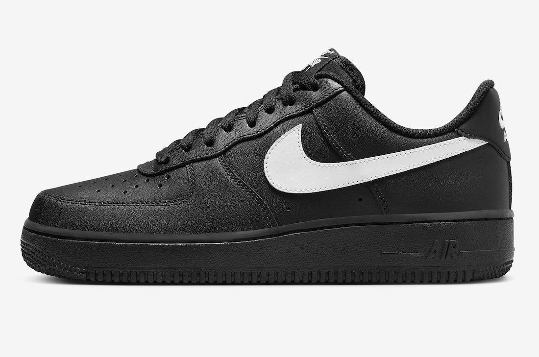 NIKE AIR FORCE 1 '07 "Black/White" が発売