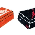 NIKE ORANGE SHOES BOX RUGMAT & NIKE JORDAN BOX RUGMAT が発売