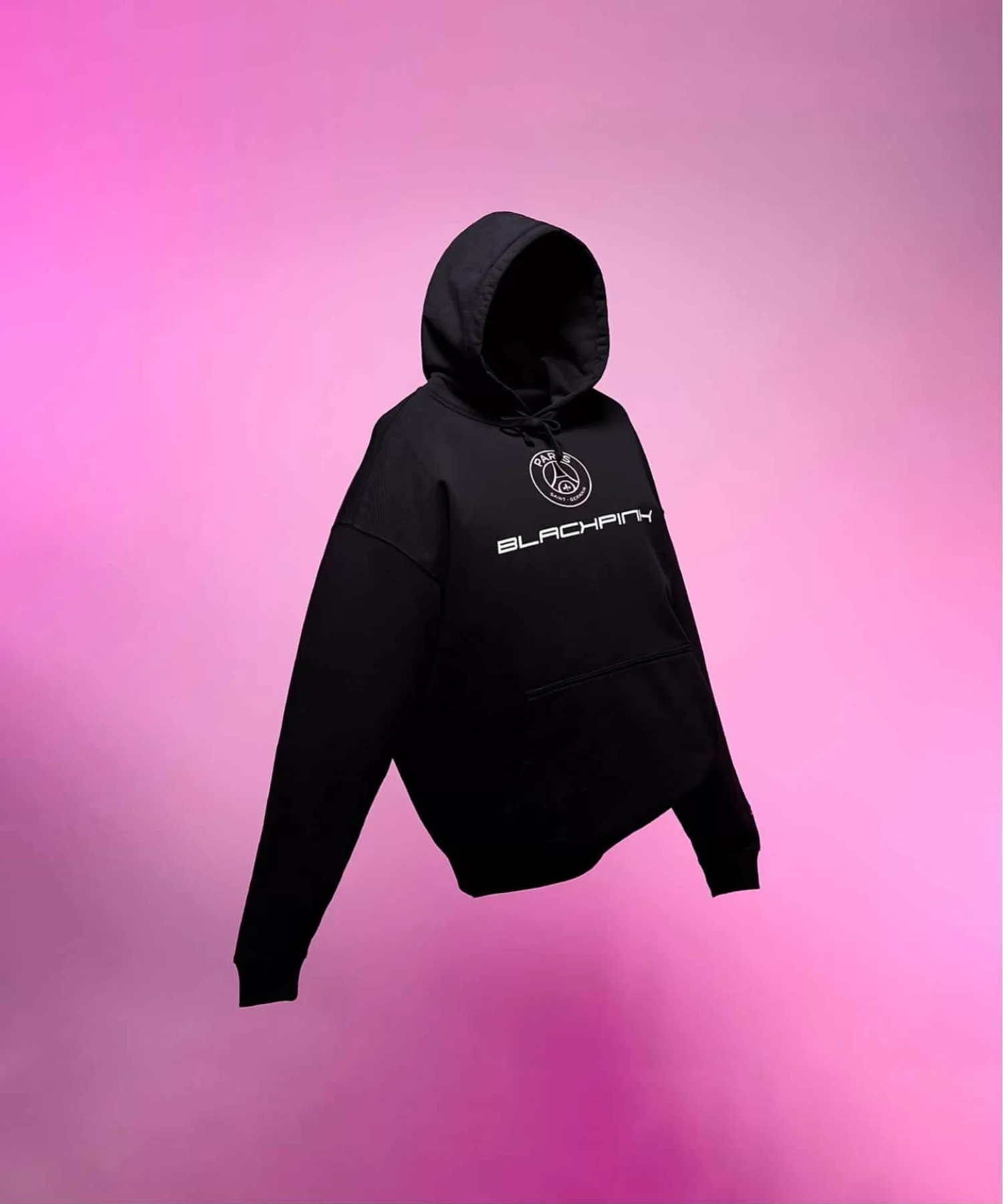 PARIS SAINT-GERMAIN × BLACKPINK の限定カプセルコレクション “Blackpink In Your Area” が発売
