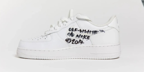 Off-White™ × NIKE の未発売サンプルモデルが公開