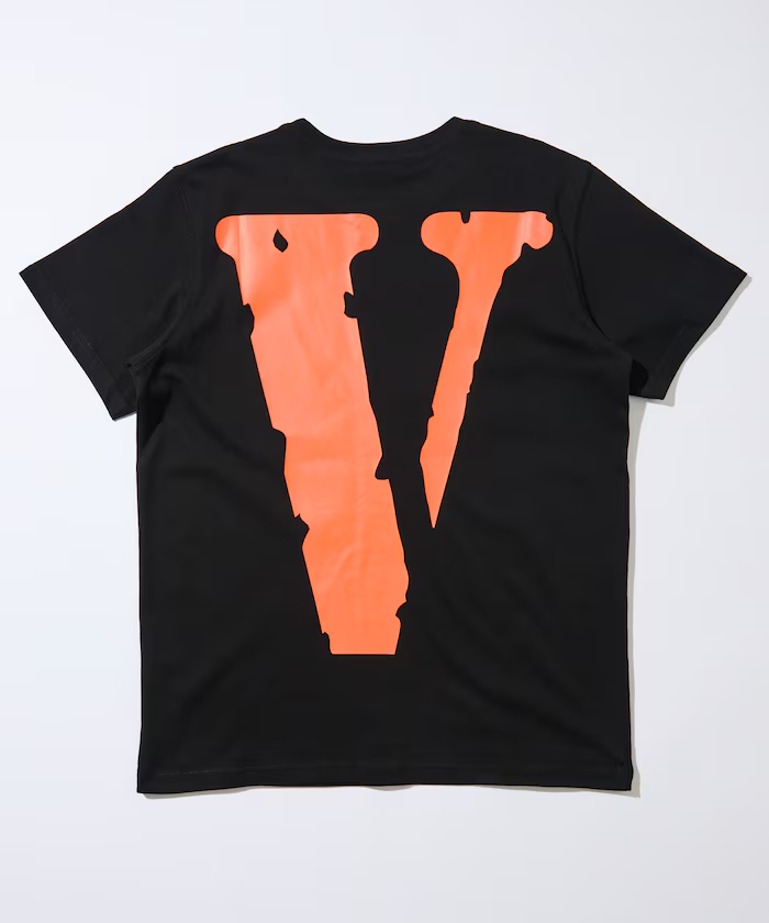 VLONE Classic Logo Vlone Tee の予約販売が開始