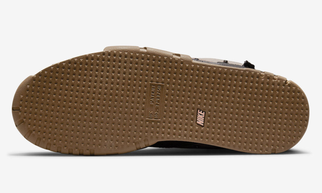 Travis Scott × NIKE の AIR TRAINER 1 “THE Wheat” が発売