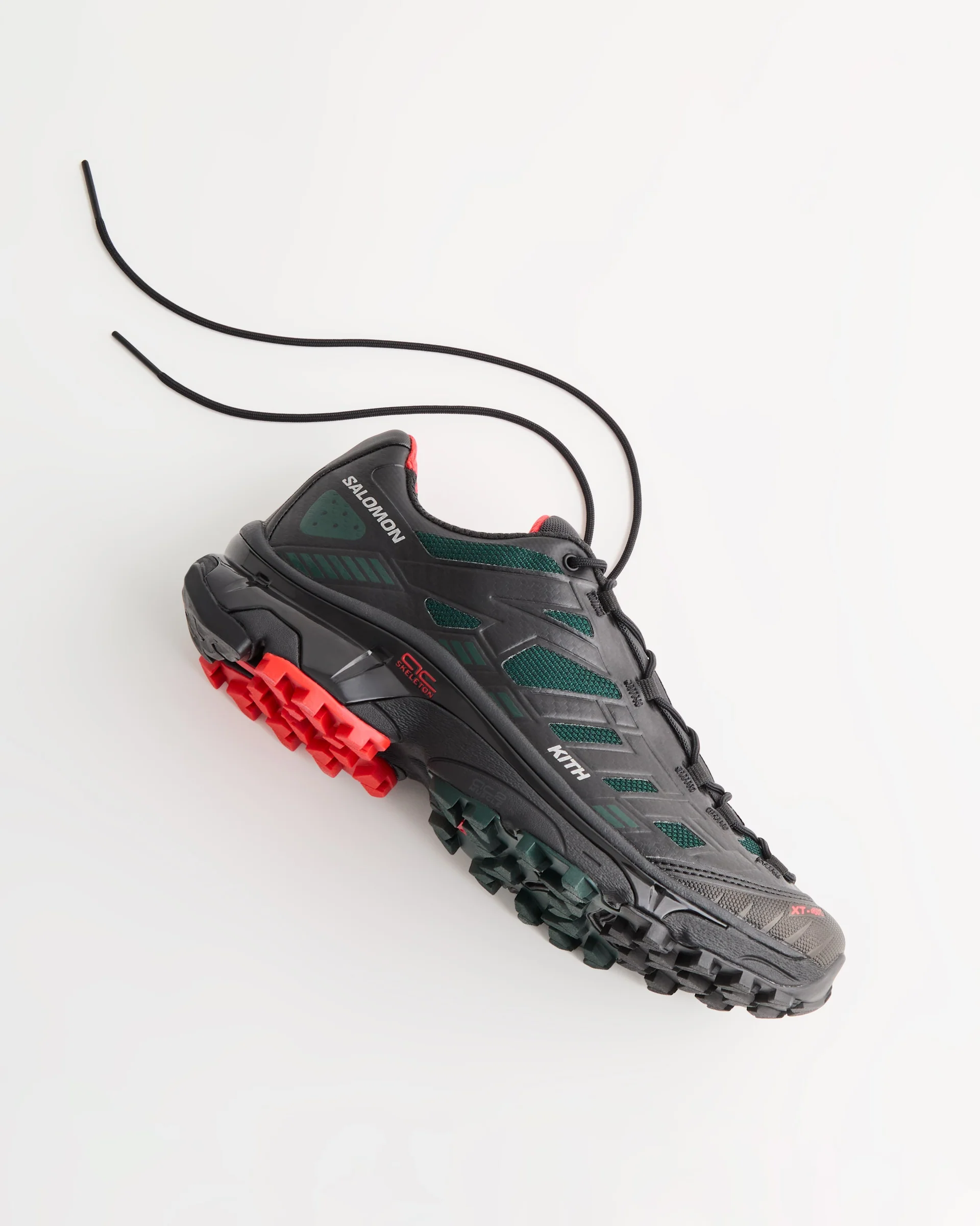 KITH × SALOMON の XT-4K "Black" が発売