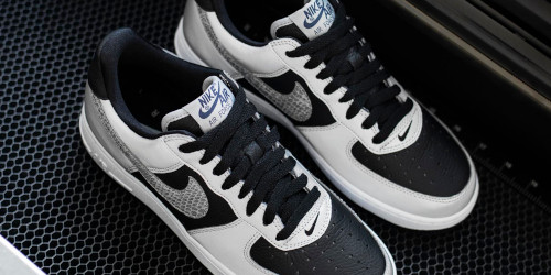 NIKE AIR FORCE 1 LOW "Silver Snake" が発売