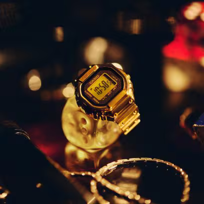 CASIO リングウオッチより新色ゴールド CRW-001G-9JR が10月17日(金)発売予定