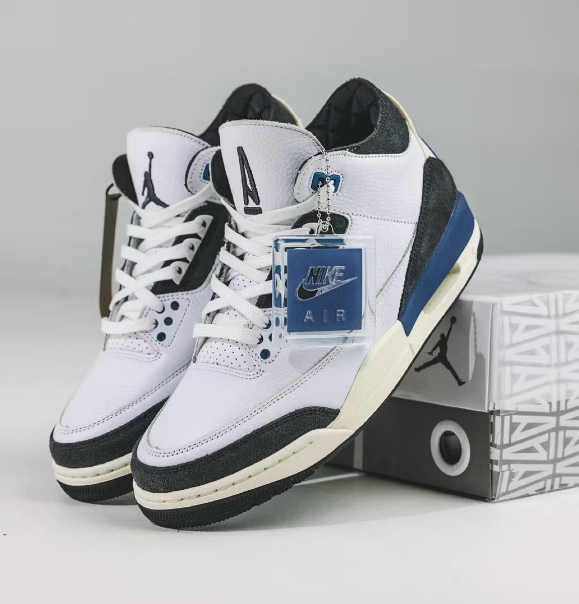 A Ma Maniére × NIKE の AIR JORDAN 3 RETRO OG SP “For The Love” が発売