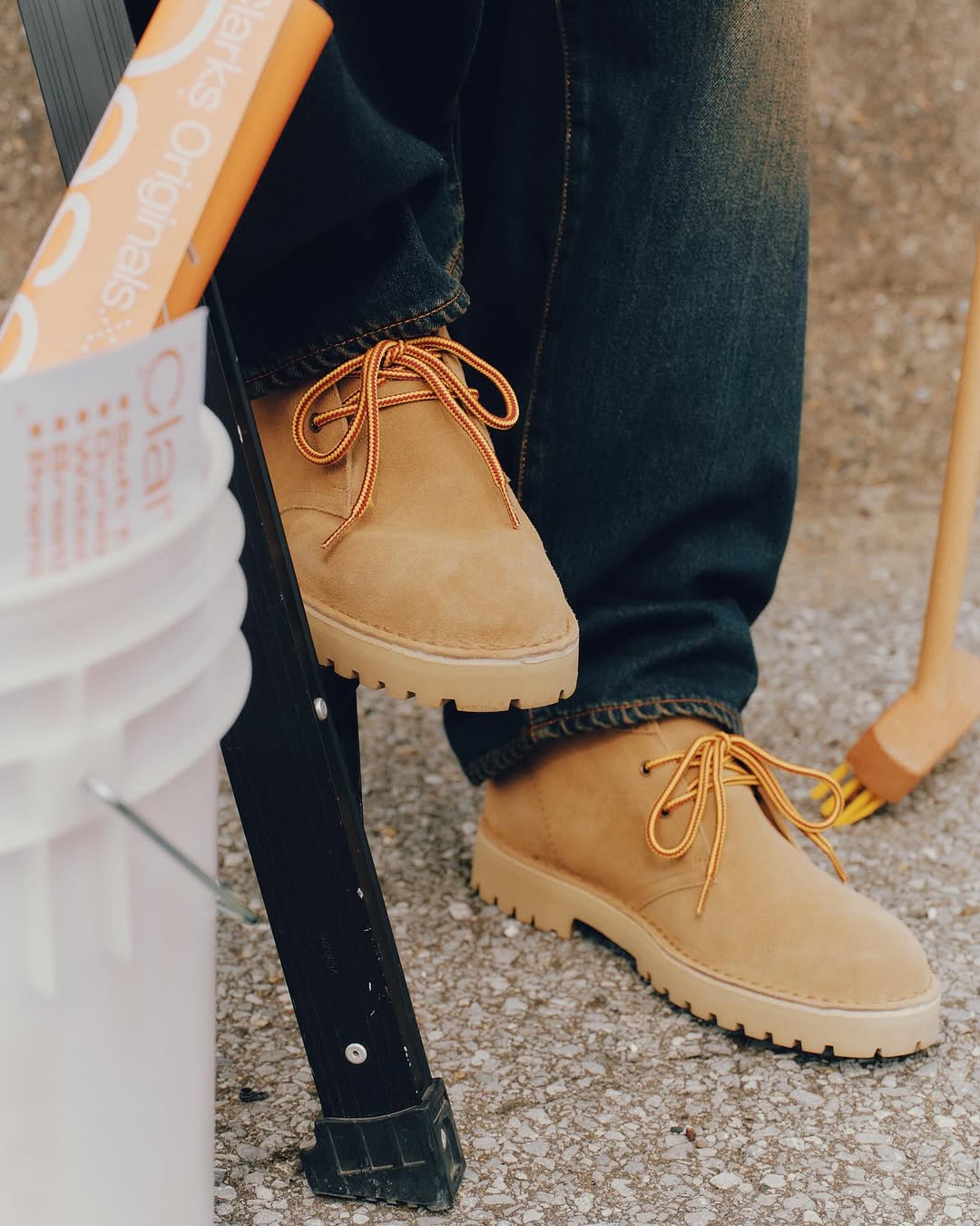 BEAMS × Clarks Originals の Desert 230 GTX が10月25日(土)発売