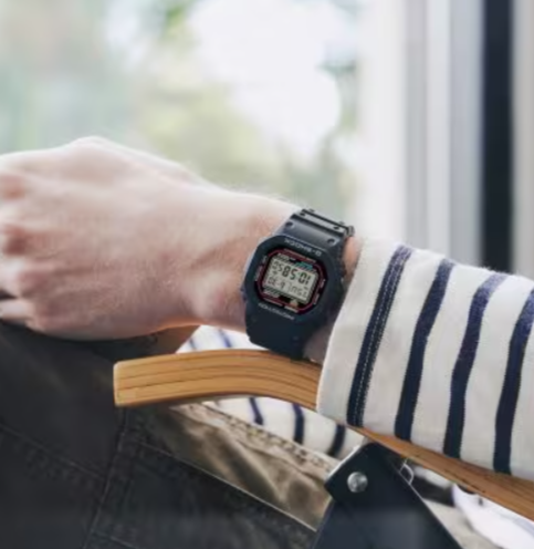 CASIO リングウォッチ “Gold” と G-SHOCK DW-5600RL のセット販売が開始