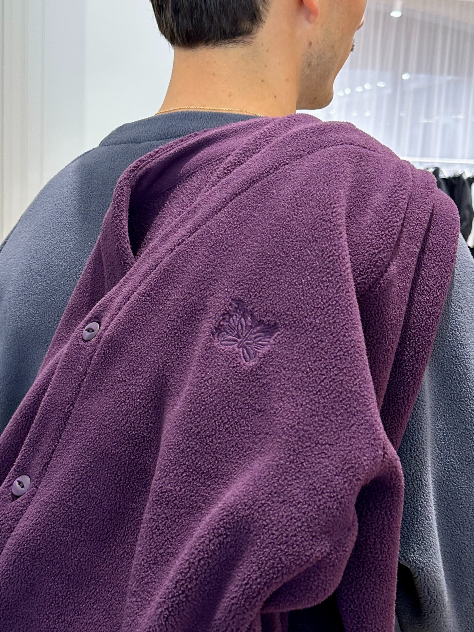 UNIQLO × NEEDLES の初コラボコレクションが10月31日(金)に通常販売開始