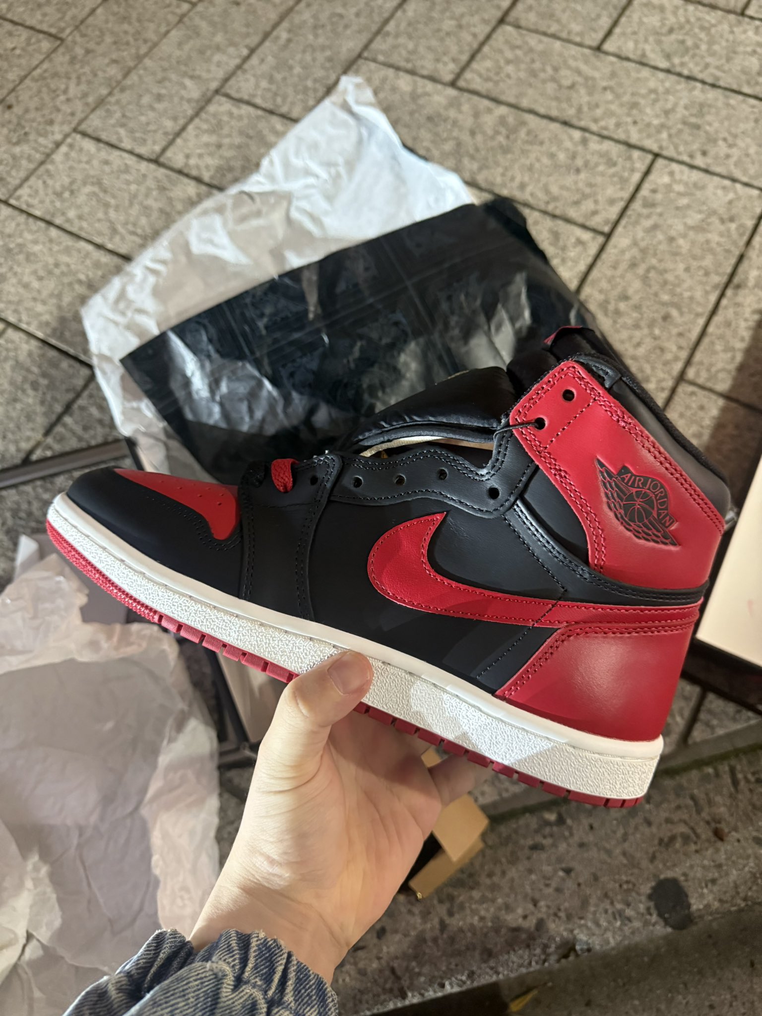 NIKE AIR JORDAN 1 HIGH '85 SP “Bred” が DSMG にてゲリラリリース