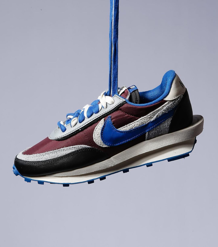 UNDERCOVER × sacai × NIKE の LDWaffle “Team Royal” が発売