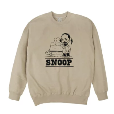 HIGHLIFE より Snoop Dogg & Snoopy Graphic Creneck が発売