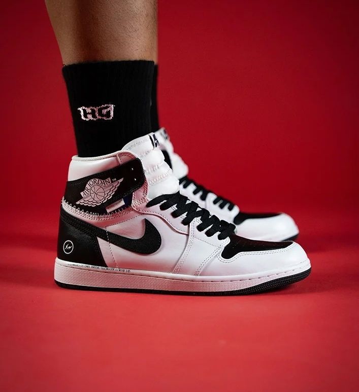 fragment design × UNION × NIKE AIR JORDAN 1 が計3色展開で2926年2月に発売予定