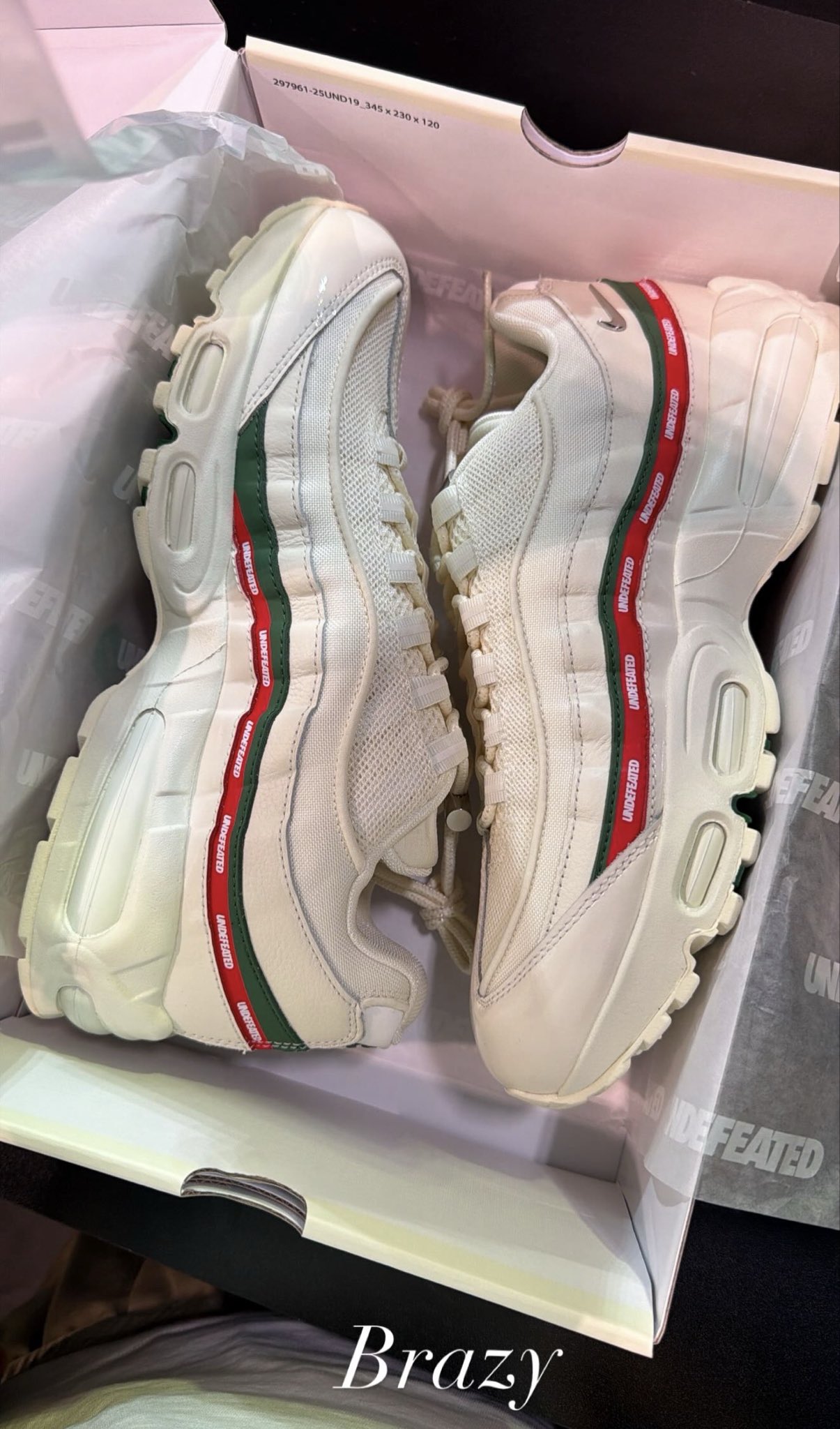 UNDEFEATED × NIKE AIR MAX 95 "White" が公開