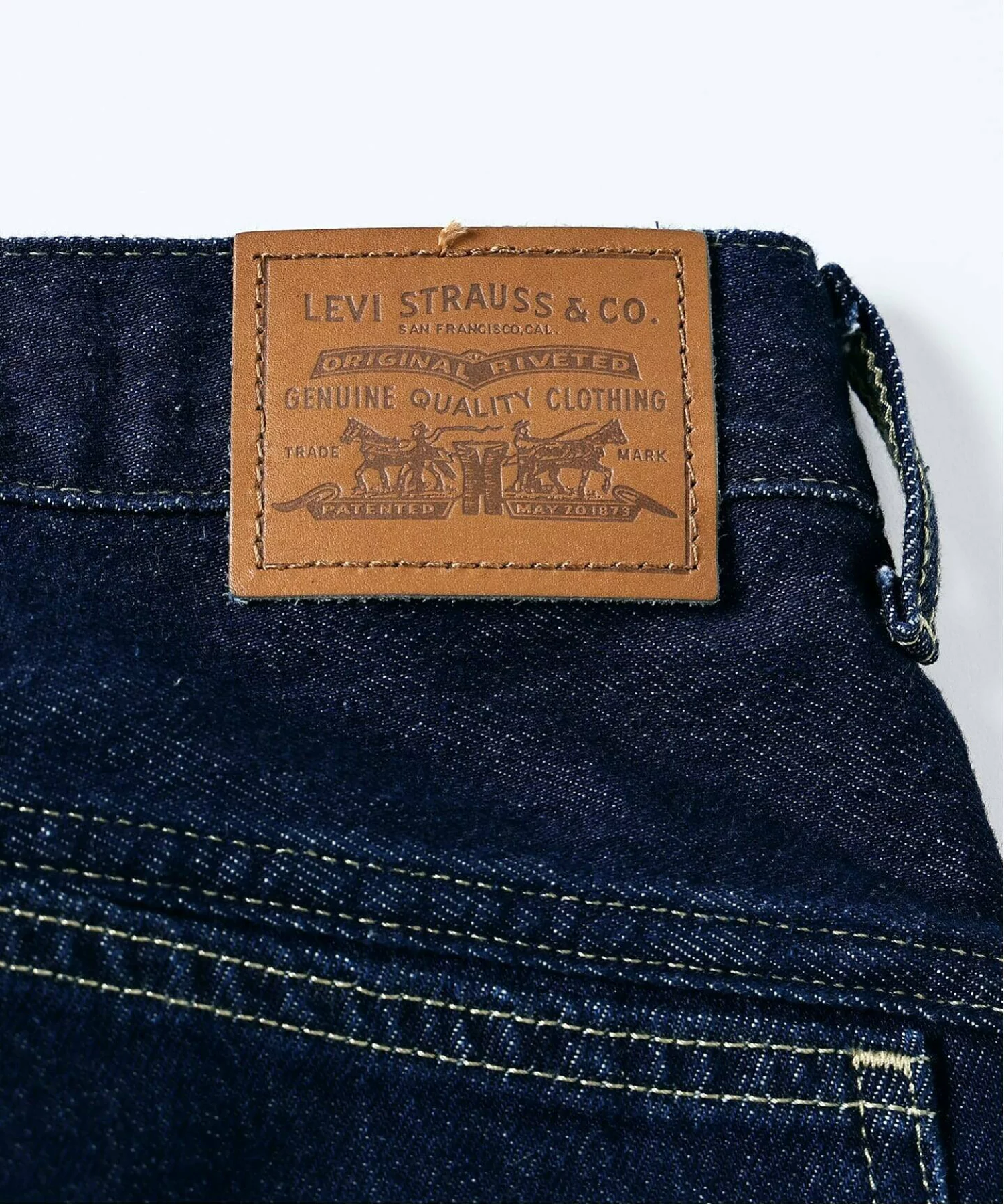 JOURNAL STANDARD × Levi’s® による Super Baggy Barrel Jeans の先行予約が開始