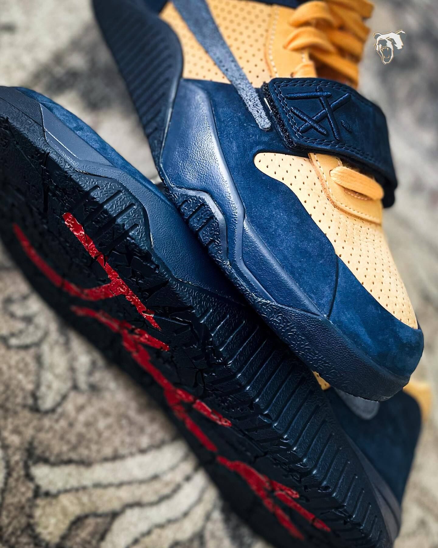 Travis Scott × JORDAN JUMPMAN JACK “Navy/Yellow” が公開